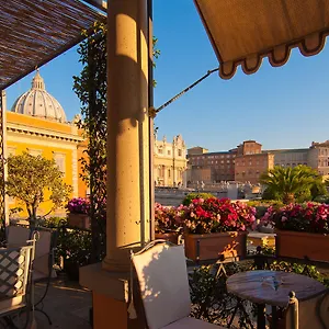 **** Hotel Residenza Paolo Vi Italia