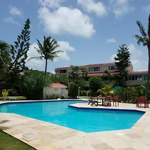 antigua-village-saint-johns.comcaribbean.com/
